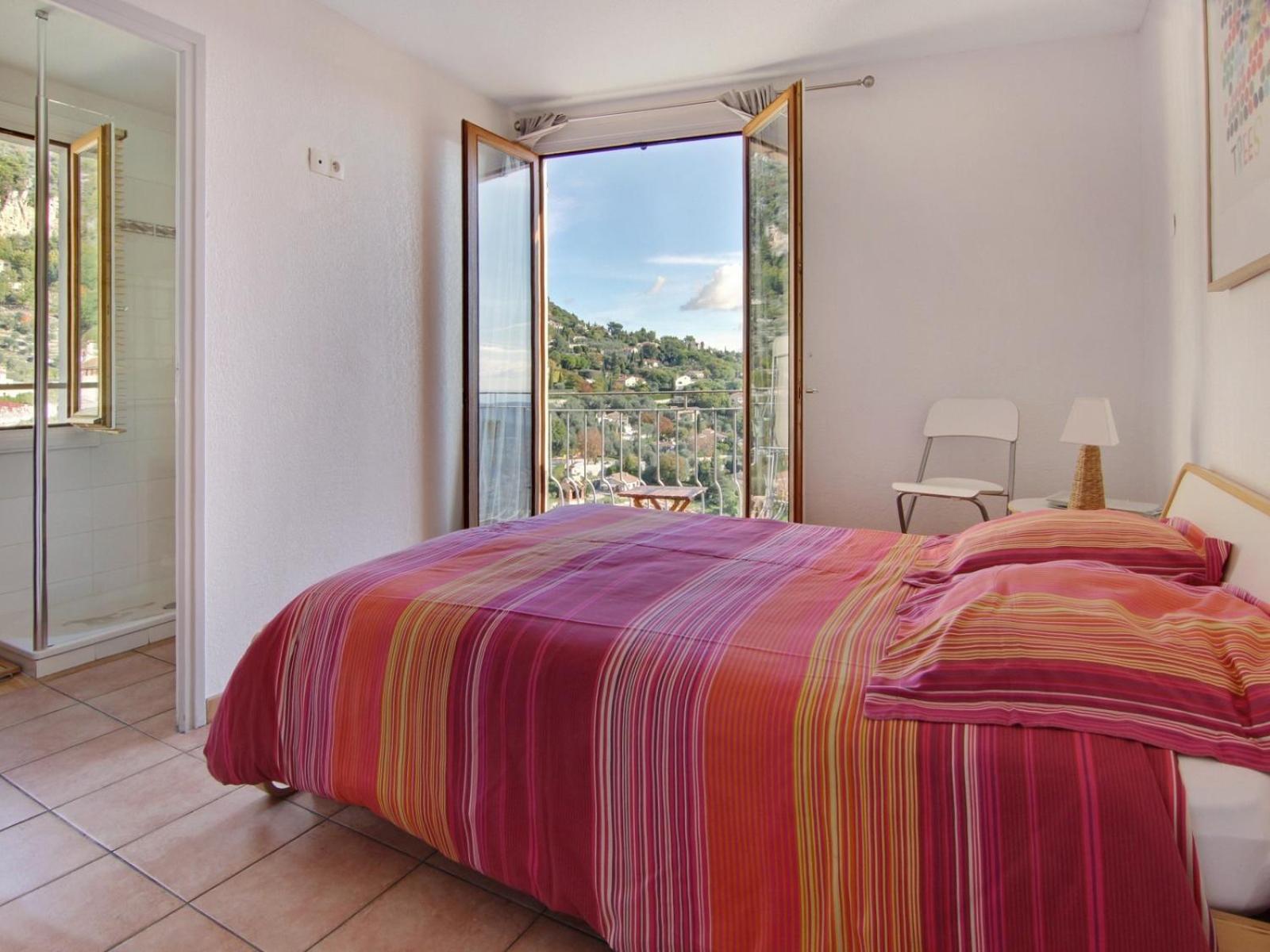 The Frogs' House - Yoga Retreat Bed & Breakfast Saint-Jeannet  Ruang foto
