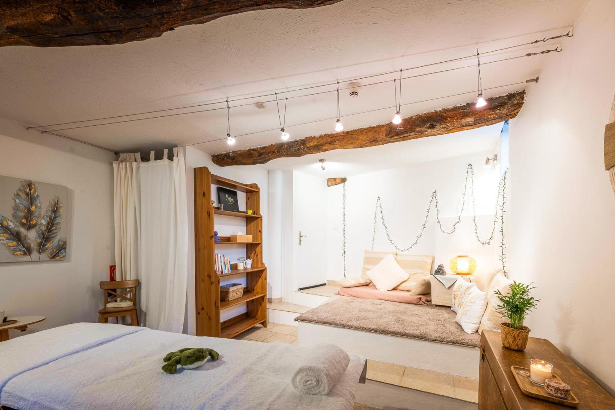 The Frogs' House - Yoga Retreat Bed & Breakfast Saint-Jeannet  Bagian luar foto